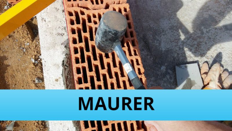 Maurer Gewerk: Hammer auf Poroton