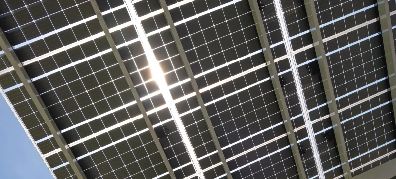Solar Überdachung Schatten
